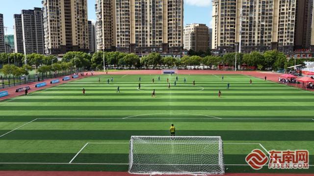 鲸鱼直播-霞浦:百年绿茵底蕴对接国际青训体系结硕果