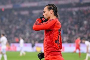 图片报:萨内谈完续约又反悔,拜仁球迷向他送上嘘声